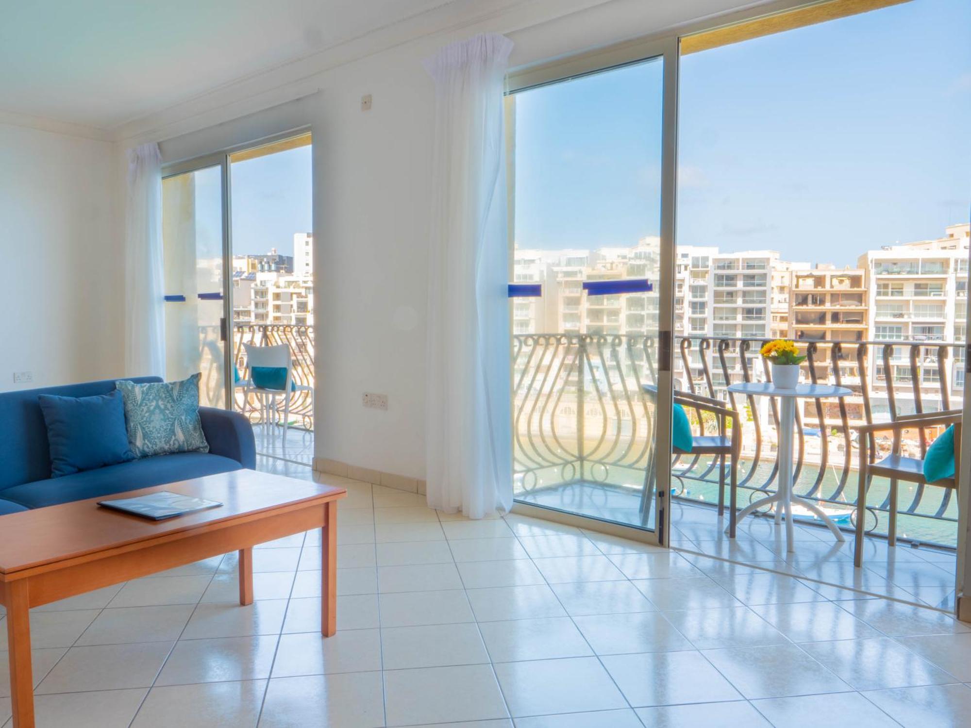 Morina Court - Seaview Apartments And Penthouse In St Julians By Shortletsmalta San Julián Exterior foto