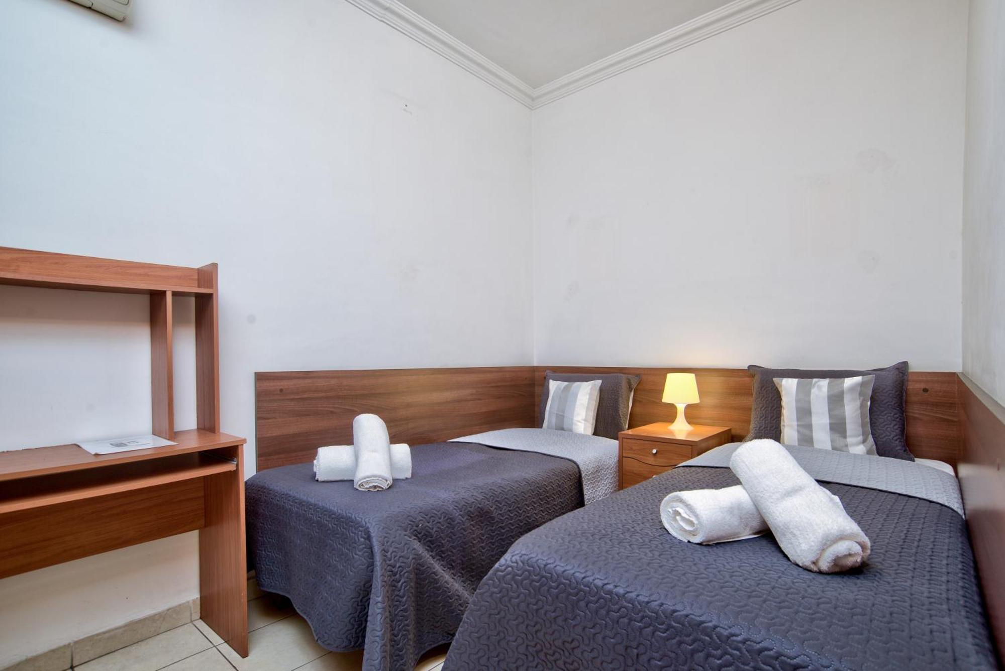 Morina Court - Seaview Apartments And Penthouse In St Julians By Shortletsmalta San Julián Exterior foto